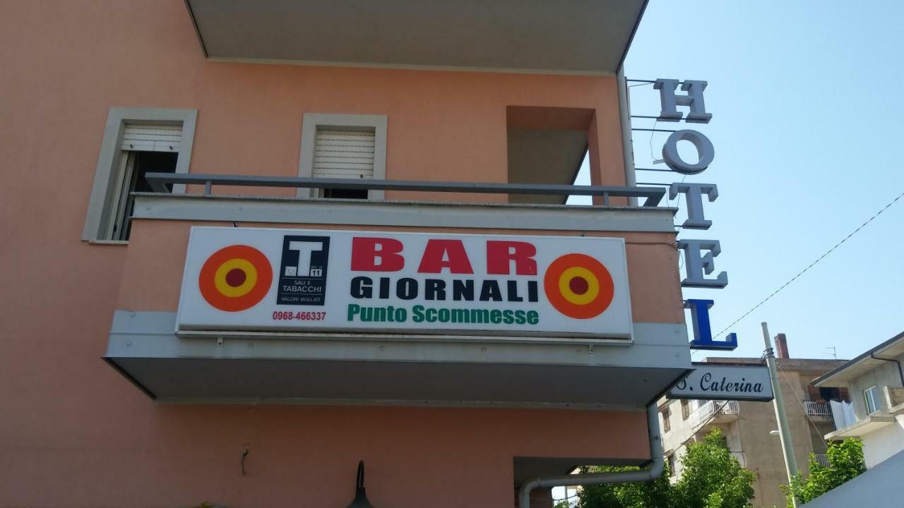 Hotel Santa Caterina Gizzeria Luaran gambar